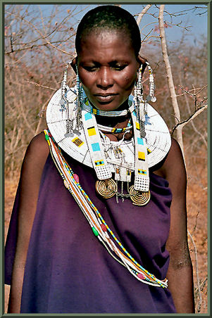 Masai Frau